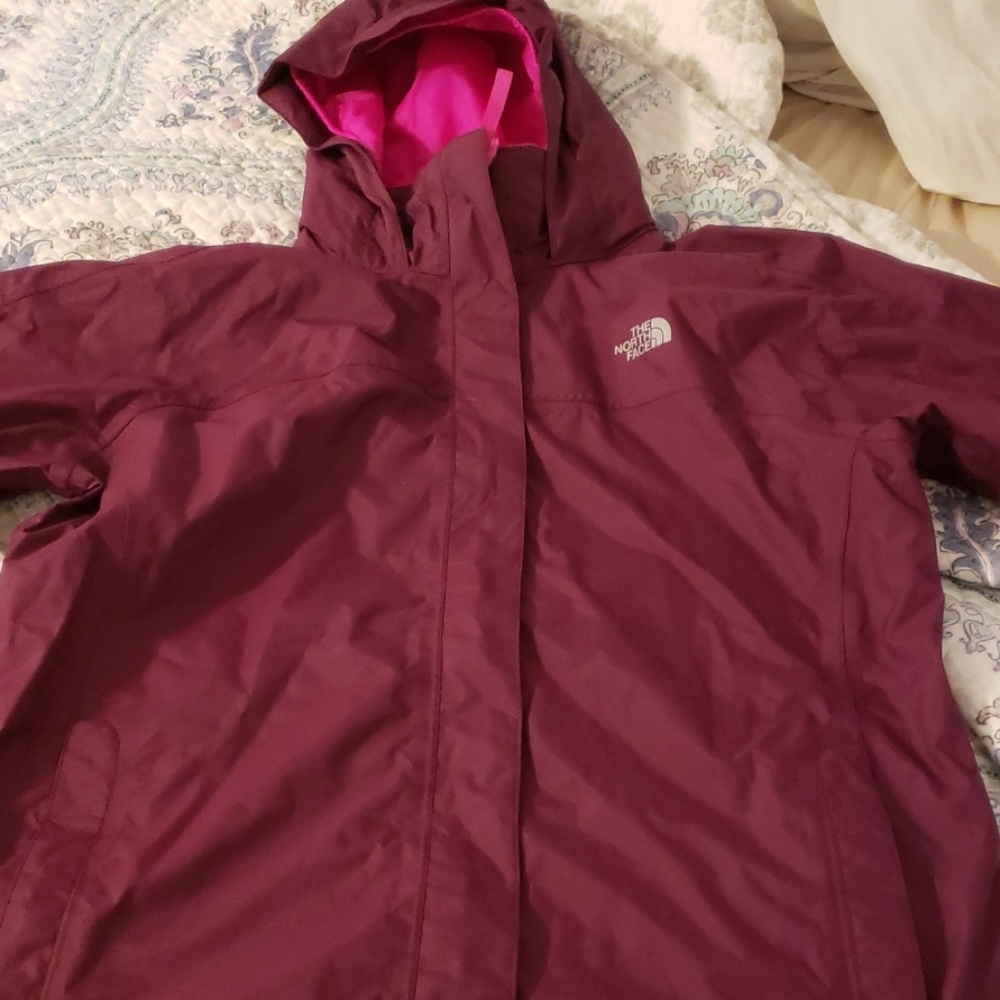 North face windbreaker